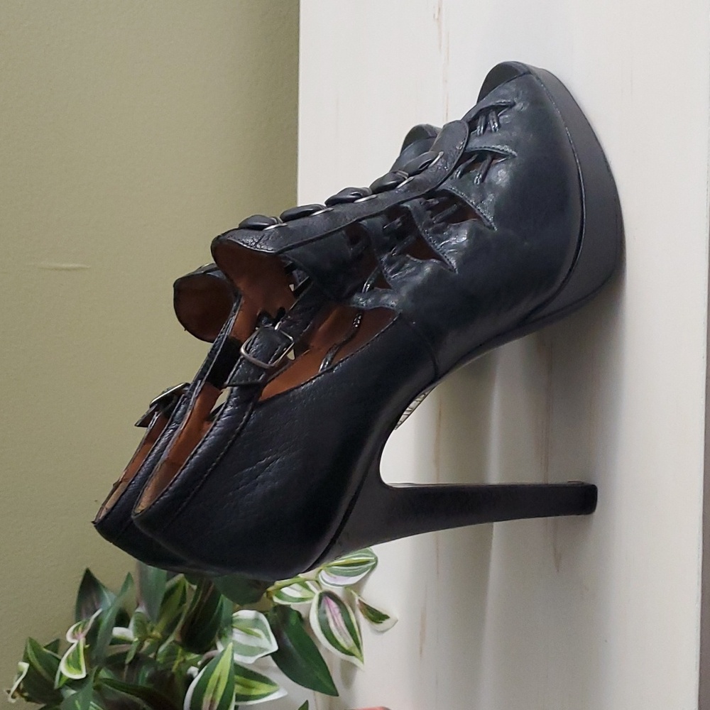 Givenchy | Black Leather Gladiator Heels Sz 38 - Picture 8 of 14